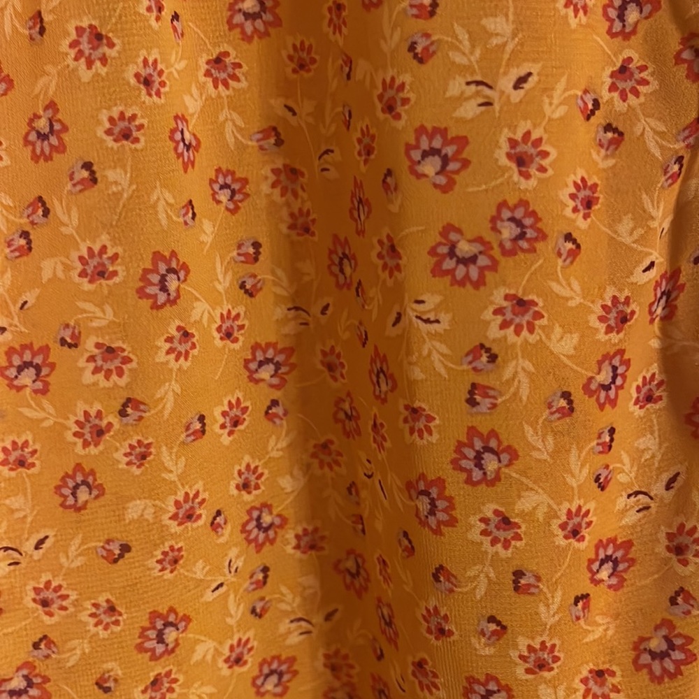 Flowy blouse - Picture 2 of 4